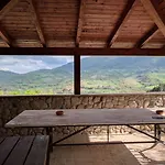 Sole Luna Farm stay *
